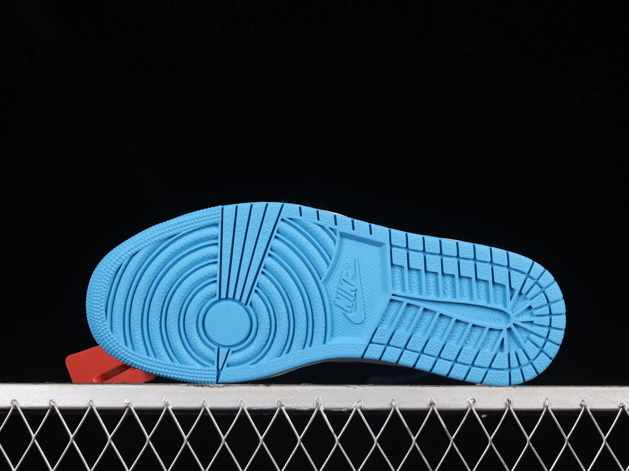 All categories Air Jordan Jordan series basketball shoes Air Jordan 1 High L version Off White x Air Jordan OW AJ1 Joe 1 joint North Carolina blue high-top basketball shoes AQ0818-148